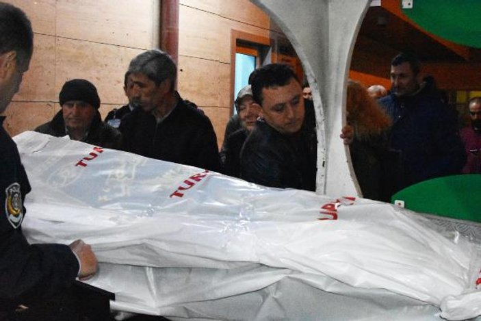 İran'da düşen uçağın pilotunun cenazesi Konya'da