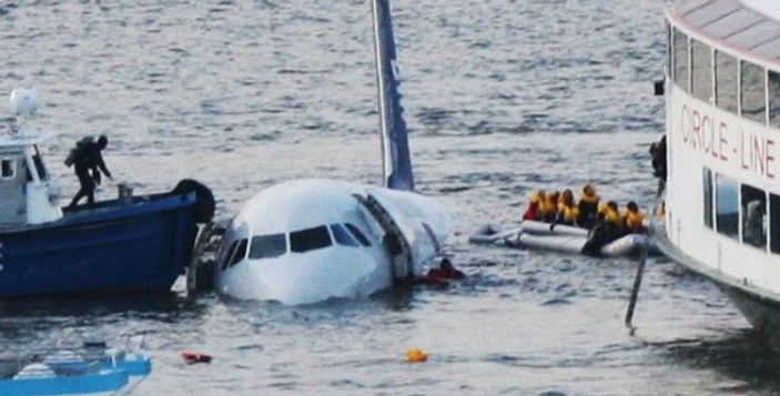 155 kişiyi nehre indiren pilot: Sully