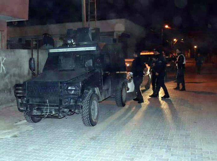 Adana’da terör örgütü propagandacılarına operasyon