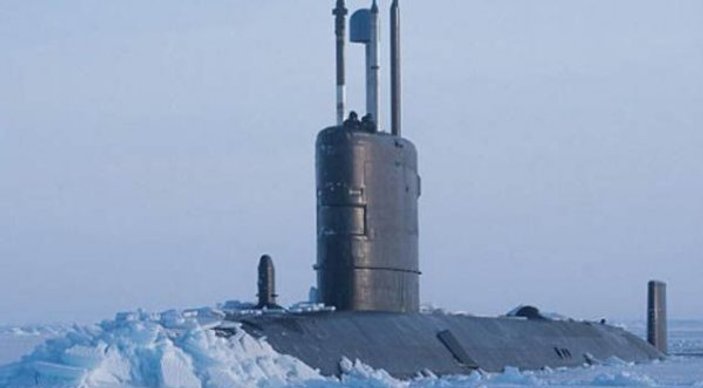 İngiltere'den Kuzey Buz Denizi'nde nükleer şov