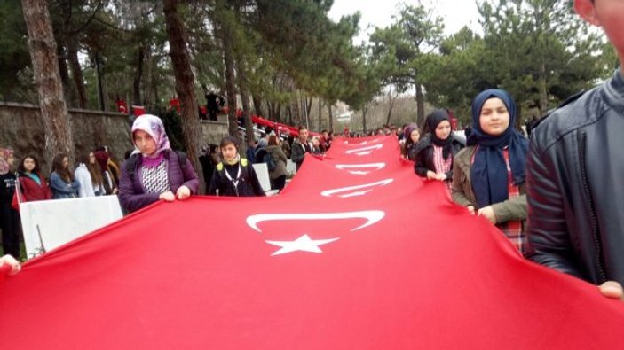 Çanakkale Zaferi'ne özel 103 metrelik Türk Bayrağı