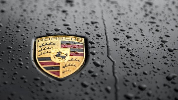 Porsche elektrikli motor için servet harcayacak