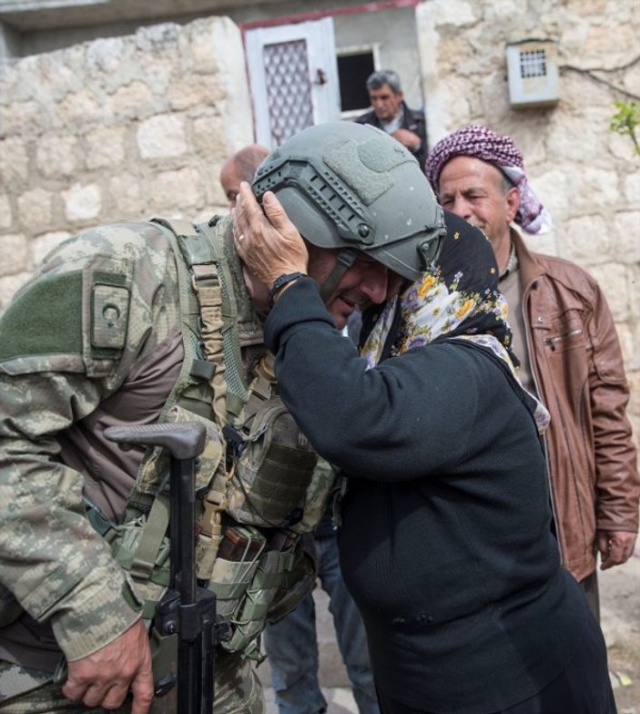 Afrinliler: Türk askerini görünce kurban kestik