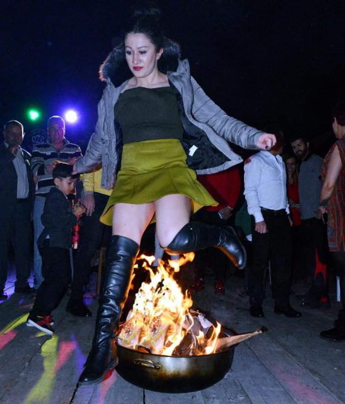 İranlı turistler nevruzu Palandöken'de kutladı