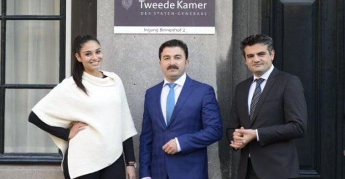Türk partisi Hollanda'da 24 meclis üyesi çıkarttı