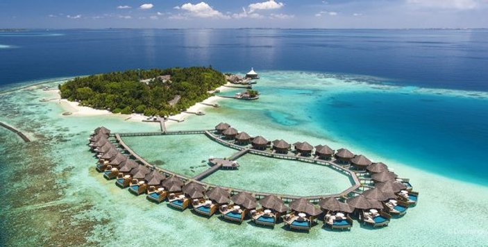 Maldivler’in Baa Atoll adaları