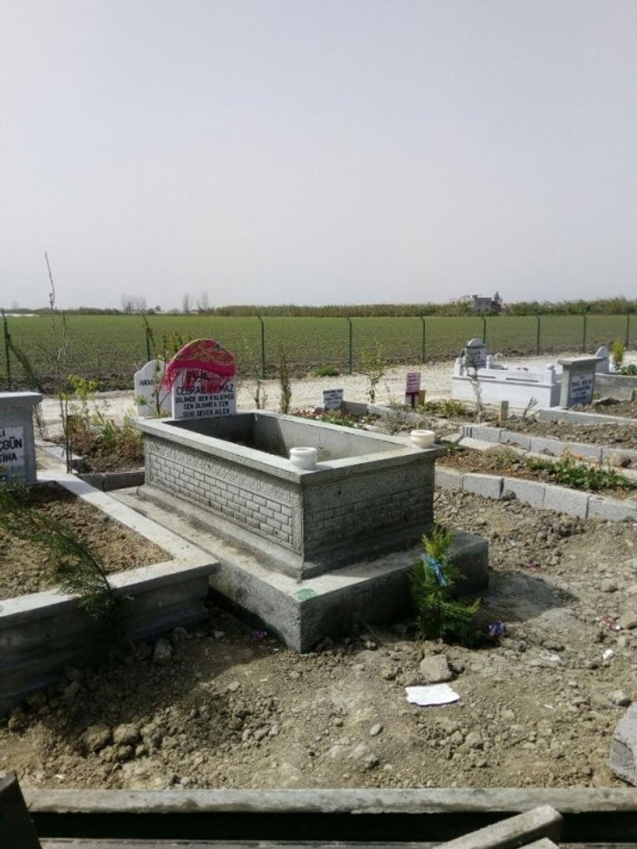 Adana'da öldürülen sevgilisine iki katlı mezar yaptırdı