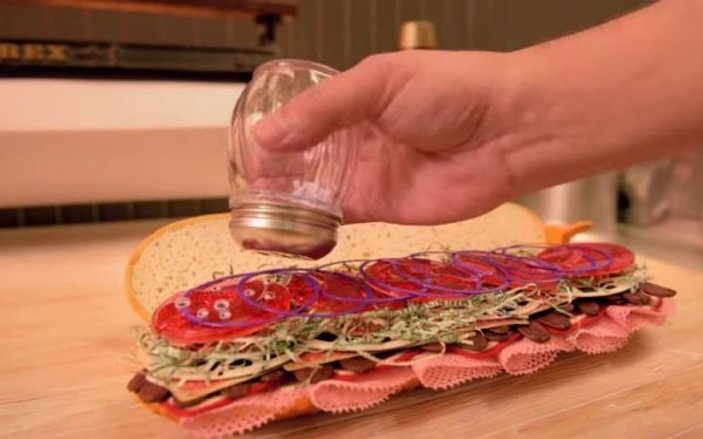 Denizaltı Sandviçi anlatan kısa film: Submarine Sandwich