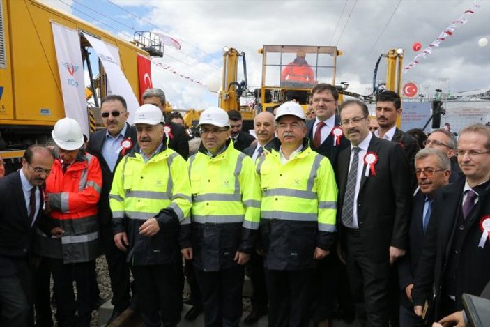 Ankara- Sivas ilk ray serim töreni yapıldı