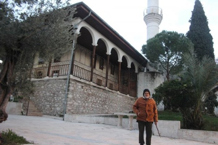 Aydın'ın 233 yıllık köy camisi görenleri şaşırtıyor
