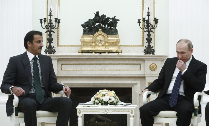 Putin ile Katar Emiri Moskova'da görüştü