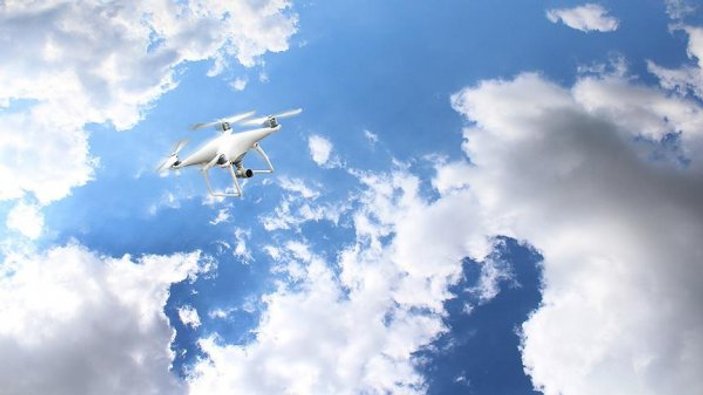 Yeni Zelanda'da drone 278 kişinin hayatını riske attı