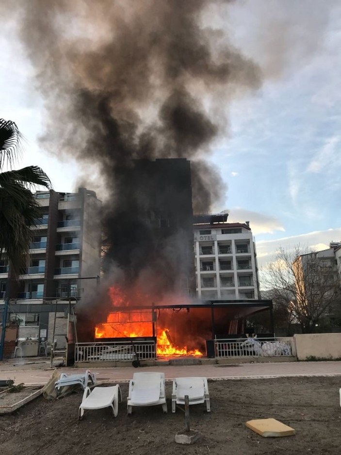 Marmaris'te otelde yangın