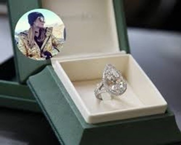 Paris Hilton 2 milyon dolar değerindeki yüzüğünü düşürdü