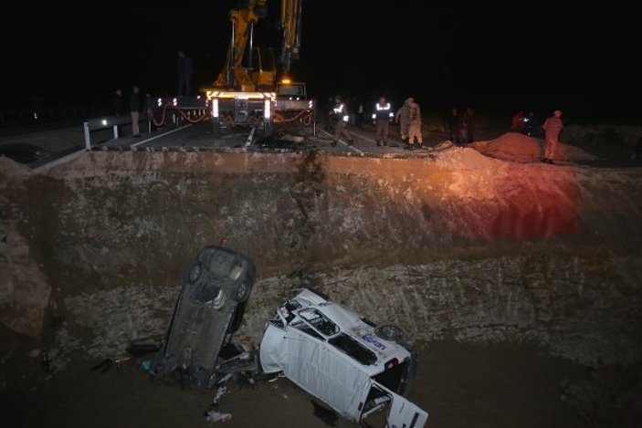 Bayburt'ta 8 kişinin öldüğü kazayla ilgili 2 gözaltı