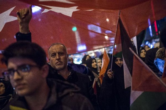 İstanbul'da İsrail Konsolosluğu önünde Gazze protestosu
