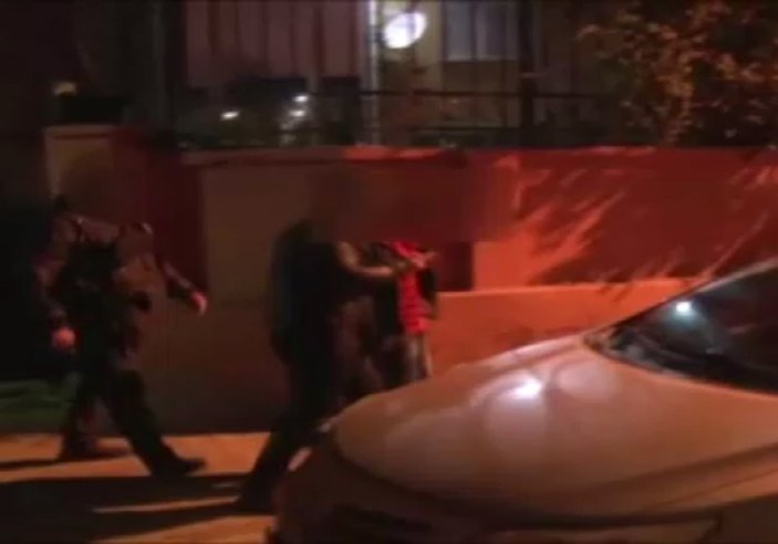 İstanbul’da araç kundaklayan teröristler yakalandı
