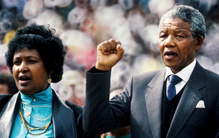 Nelson Mandela’nın eşi hayatını kaybetti