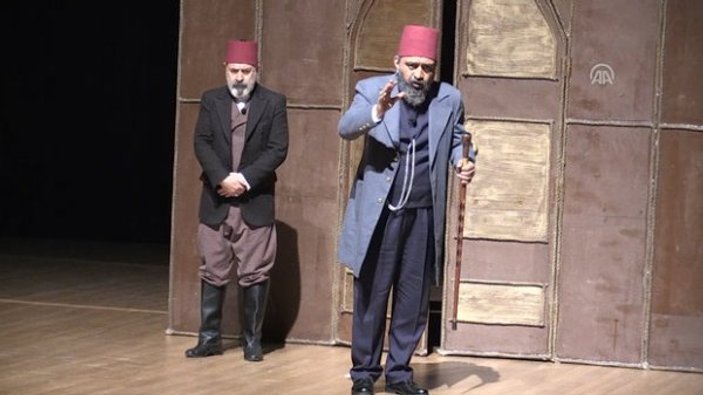 Sultan Abdülhamid'in hayatı sahnelendi
