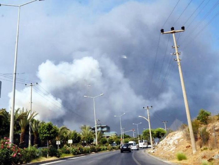 Bodrum'da çöplük yangını