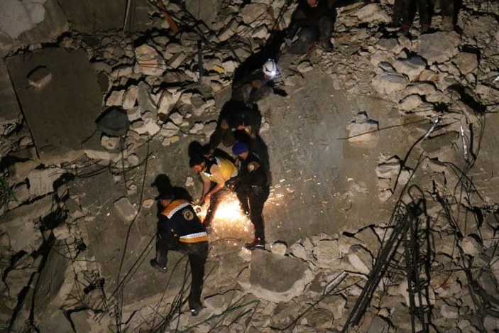 İdlib'de patlama: 14 ölü, 100 yaralı