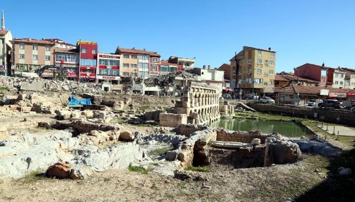 Yozgat'taki 2 bin yıllık Roma Hamamı