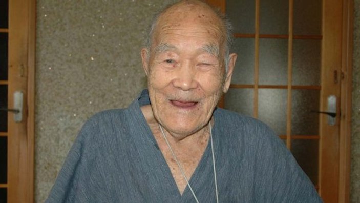 Dünyanın en yaşlı erkeği Japonya'dan