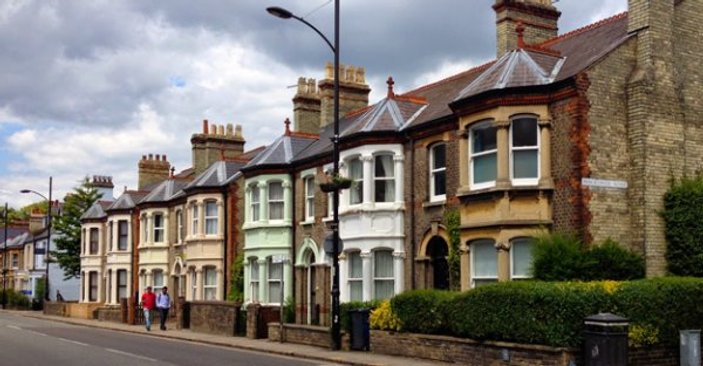Birleşik Krallık'ta ev fiyatları arttı
