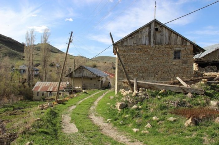 Türkyenice köyünde sadece 2 kişi yaşıyor
