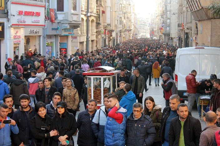 İstanbul 1 yılda yarım milyona yakın göç aldı