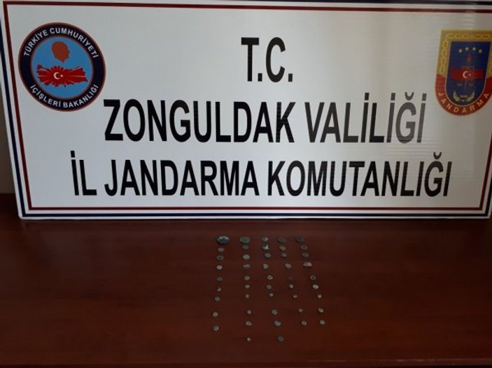 Zonguldak'ta 47 adet tarihi para yakalandı
