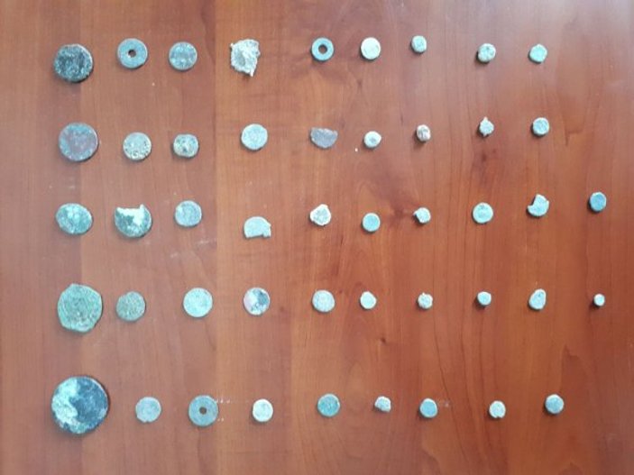 Zonguldak'ta 47 adet tarihi para yakalandı