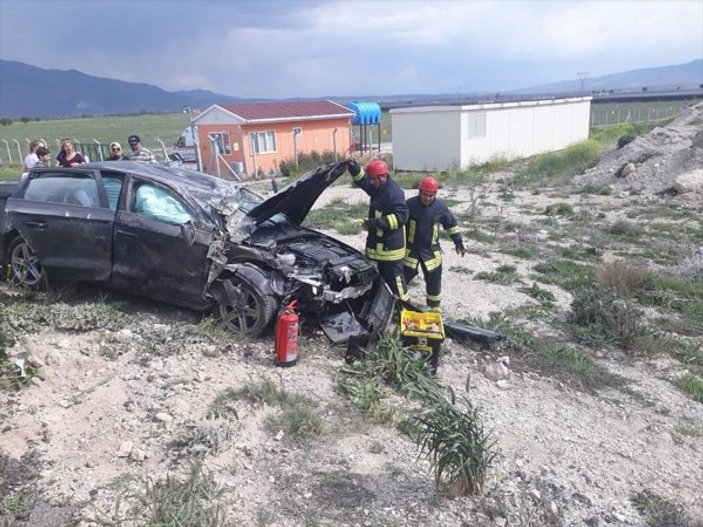 Denizli'de trafik kazası: 1 ölü 4 yaralı