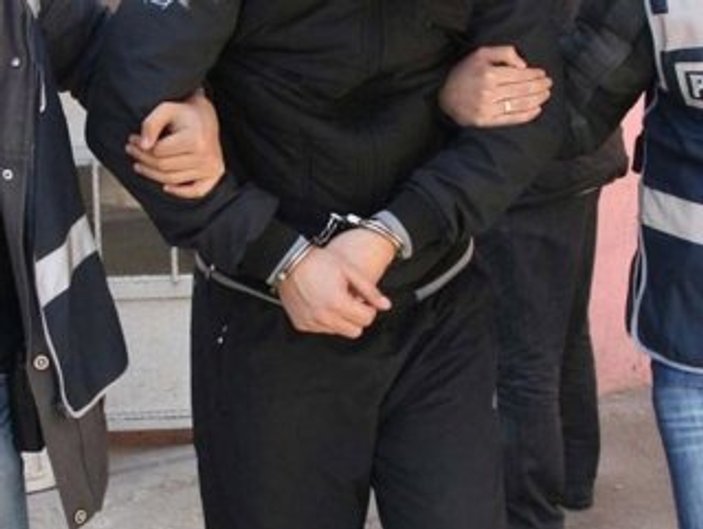 İzmir'de iki günde 9 terör şüphelisi yakalandı