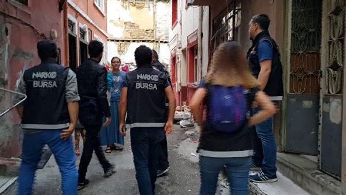 Polisi şaşırtmak için kapı numaralarını değiştirdiler