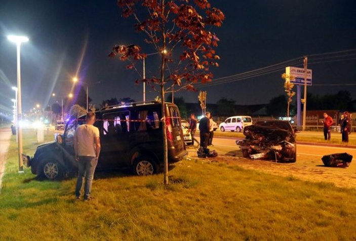 Bursa'daki kazada sürücü araçtan savrularak hayatını kaybetti