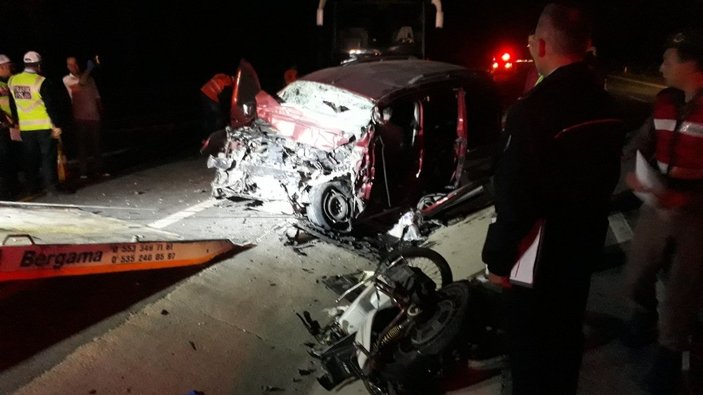 İzmir’de kaza: 5 ölü 1 yaralı