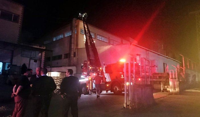 Pendik’te fabrika yangını: 1 yaralı