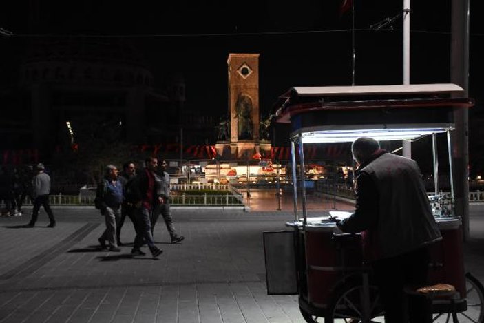 Taksim Meydanı açıldı