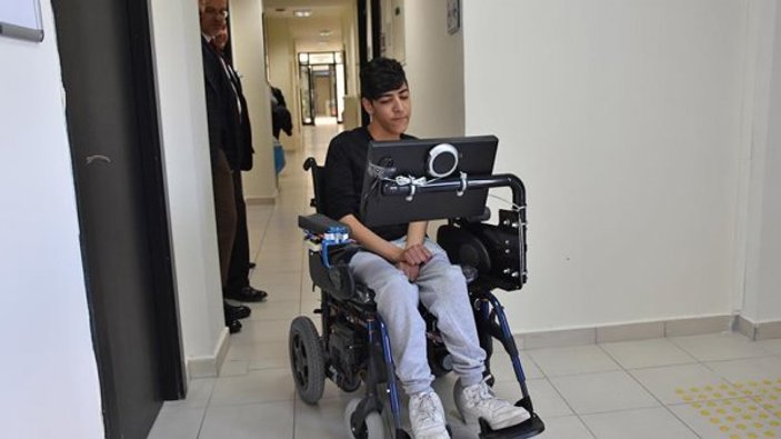 ODTÜ'den göz hareketleriyle çalışan tekerlekli sandalye
