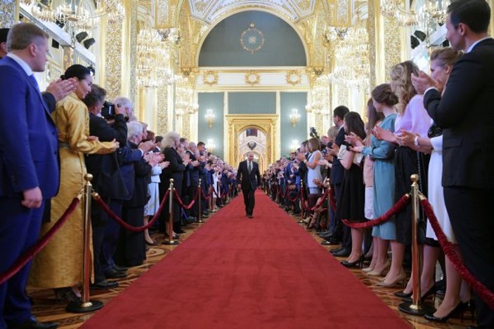 Rusya Devlet Başkanı Putin yeni dönemi için yemin etti