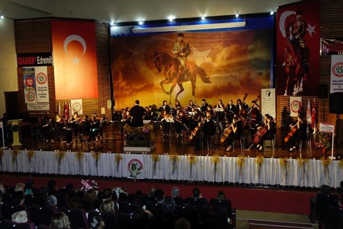 Edremit'te klasik müzik konseri