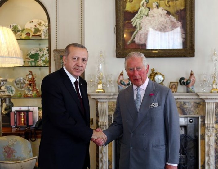 Cumhurbaşkanı Erdoğan Kraliçe Elizabeth ile görüştü