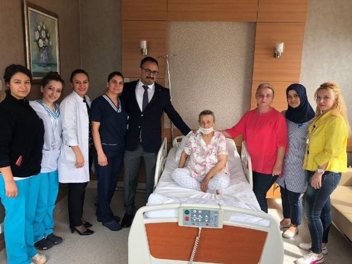 Ankara'da yaşlı kadın 2 karaciğer nakliyle hayata tutundu