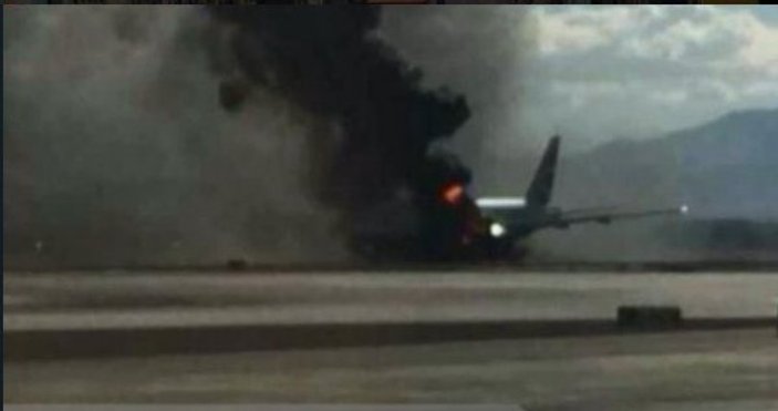 Küba'da uçak düştü