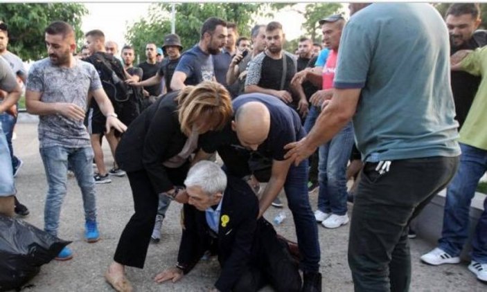 Selanik Belediye Başkanı Boutaris saldırıya uğradı