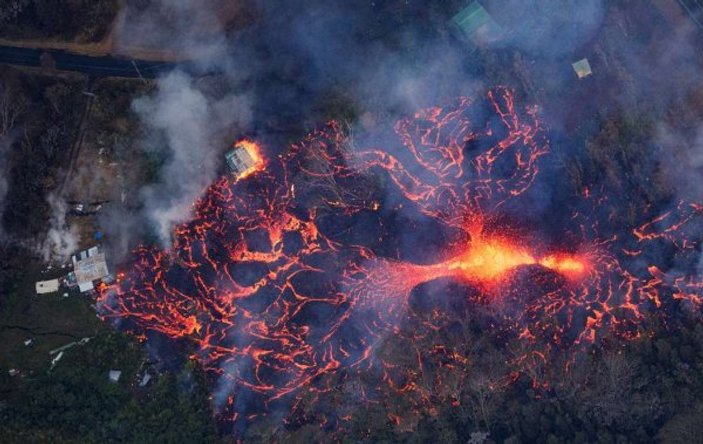 Hawaii'de lavlar kaynamaya devam ediyor