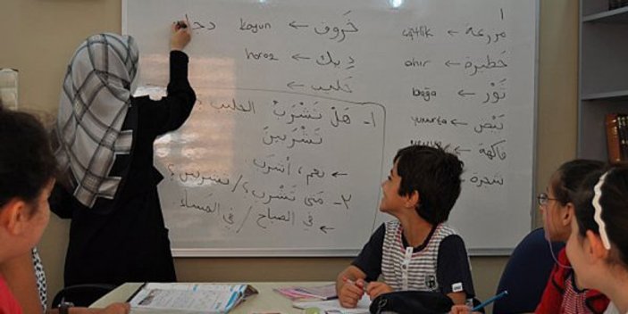 MEB'den isteyen özel okullara Arapça öğretim programı