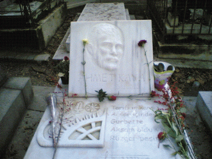 Ünlülerin mezarlığı Pere Lachaise