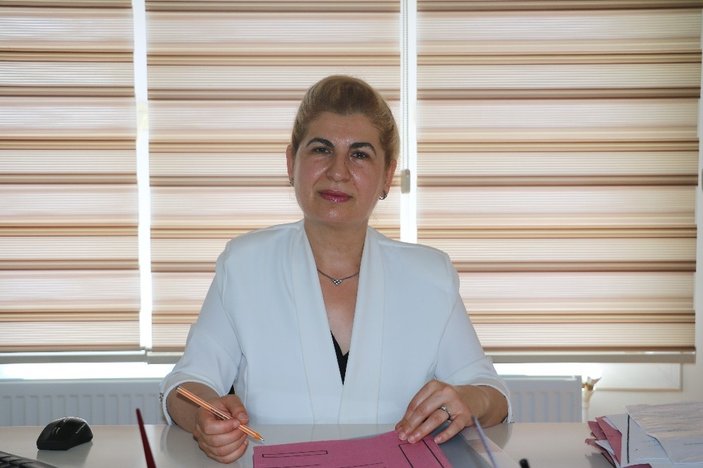 CHP'den kadınlar için istifa etti